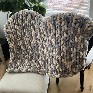 Chunky Knit Blanket